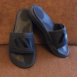 💥ADIDAS SLIDES💥